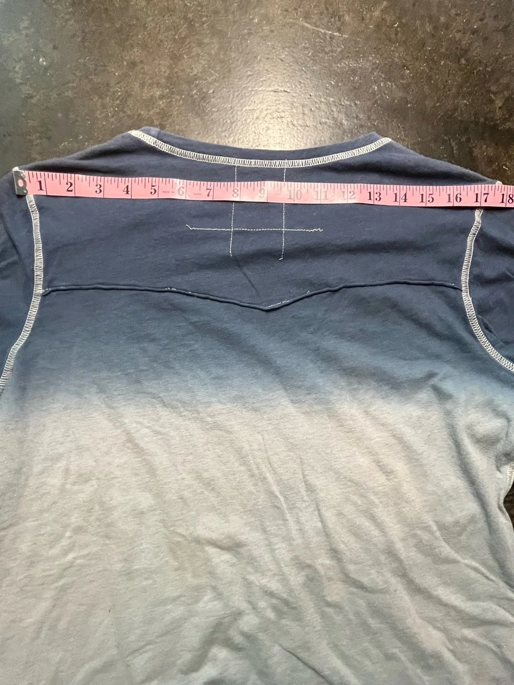 Double D Ranch Women XL Blue Gray Purple Ombre V-Neck Beaded Graphic T-Shirt, XL
